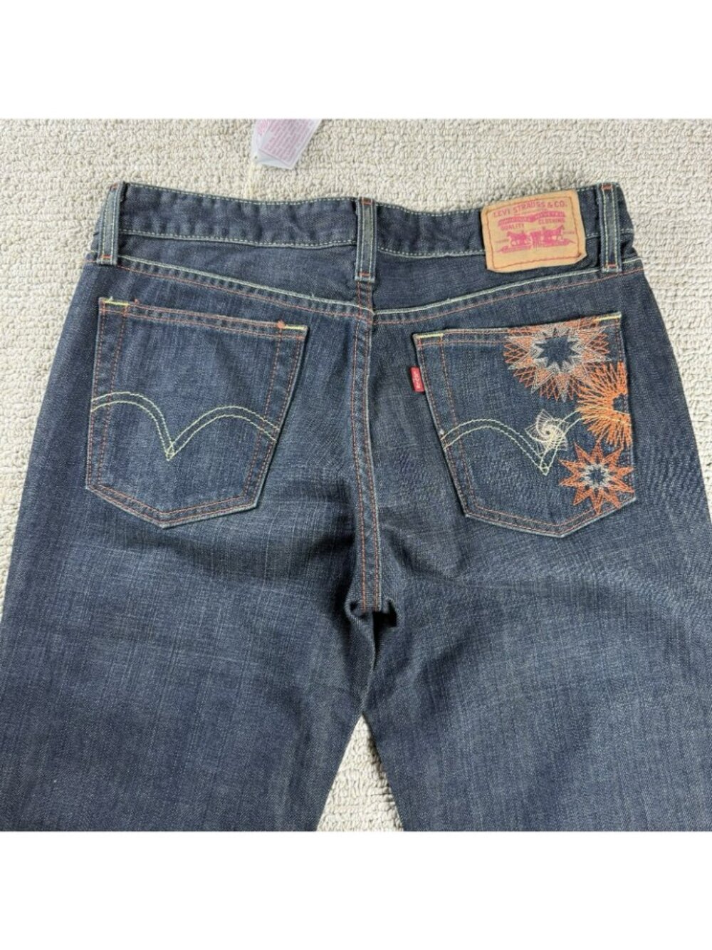 Levi's 518 Super Low Embroidered Bootcut Jeans Women’s Size 7 x 31 - Picture 8 of 8